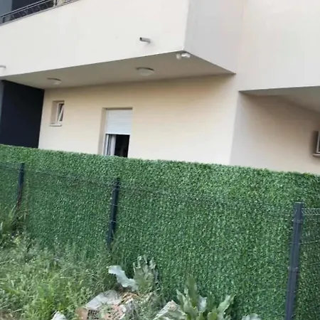 Emilia Apartment